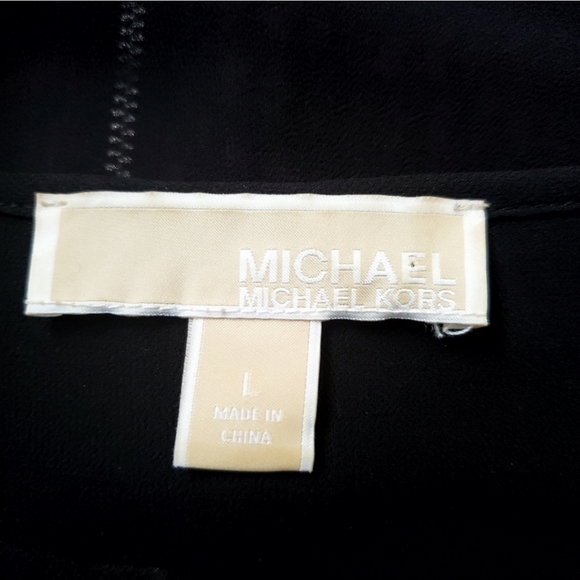 Michael Kors Houndstooth Print Front Zip Blouse - Picture 9 of 9